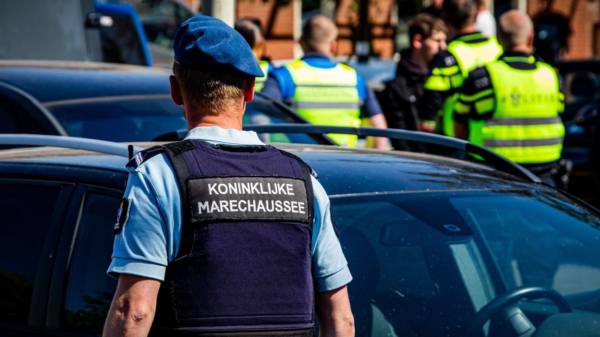 Verzoek om marechaussee in Nieuw-Weerdinge afgewezen: 'Geen reden gekregen'