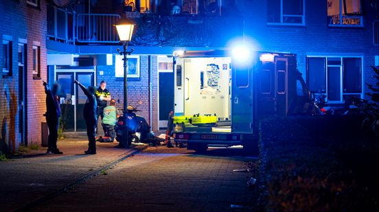 Man gewond en beroofd van telefoon | Forse schade na aanrijding, veroorzaker spoorloos. Man gewond en beroofd van telefoon | Forse schade na aanrijding, veroorzaker spoorloos.