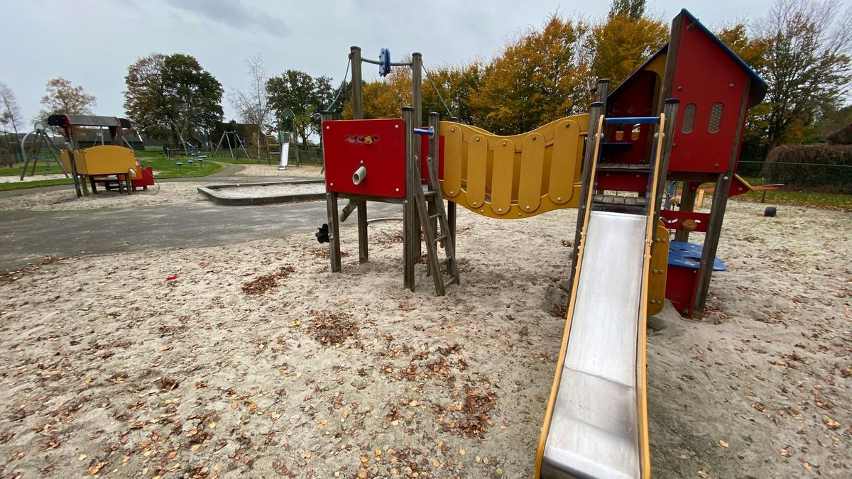 Speeltuinen De Wolden verouderd en gevaarlijk, gemeente grijpt in
