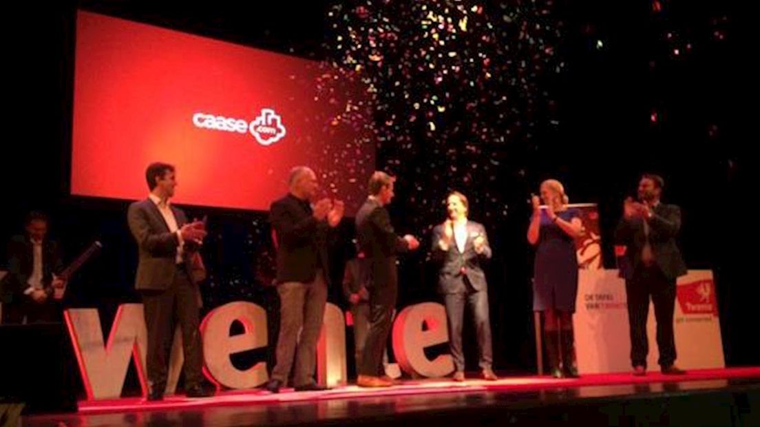 Caase.com wint Rode Loper