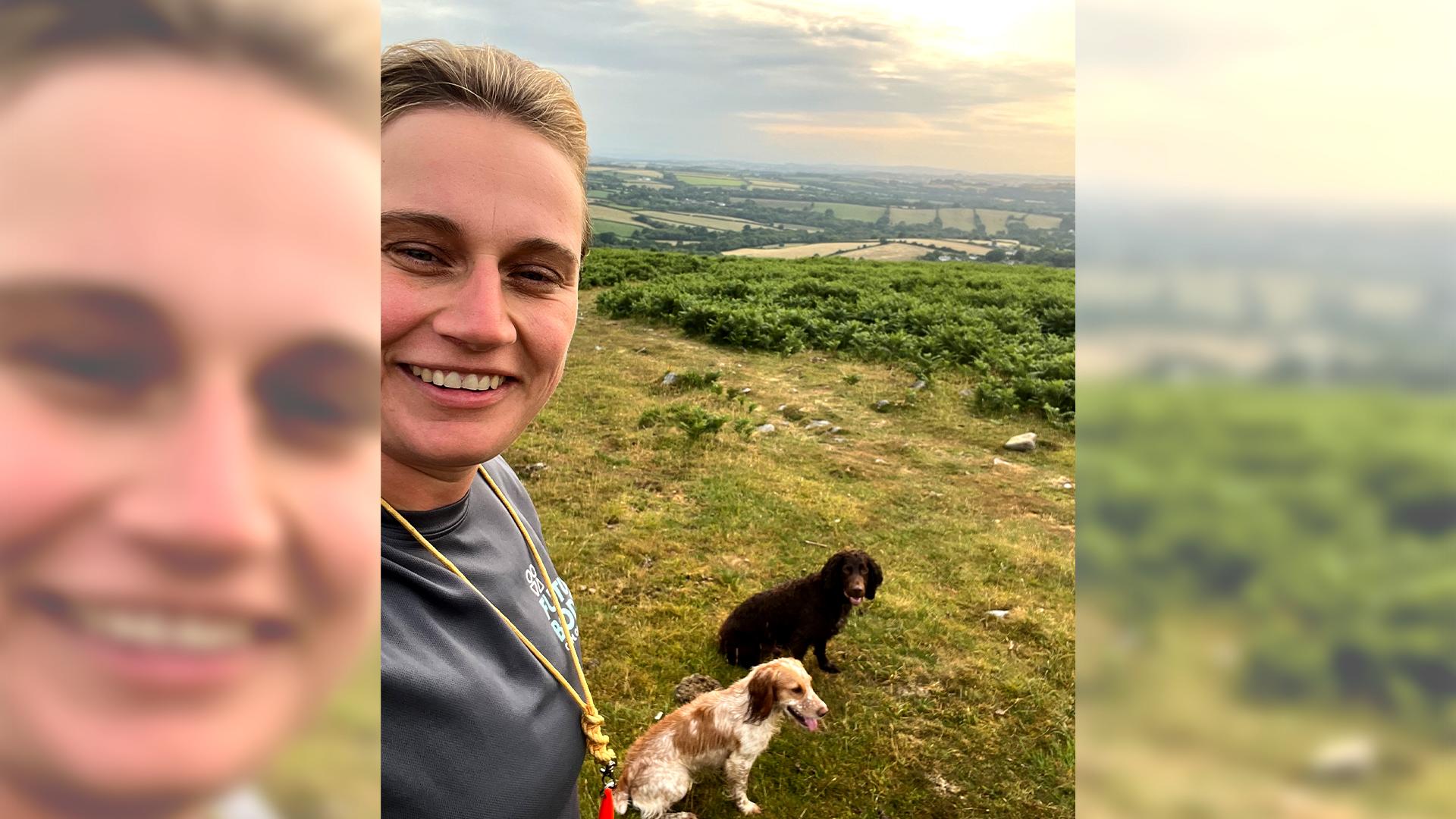 Elske Put mei har hûnen te hurdrinnen yn Dartmoor Nasjonaal Park