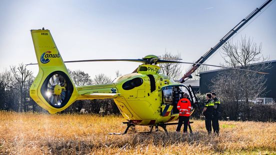 Fietser gewond bij botsing • brand in vuilniswagen