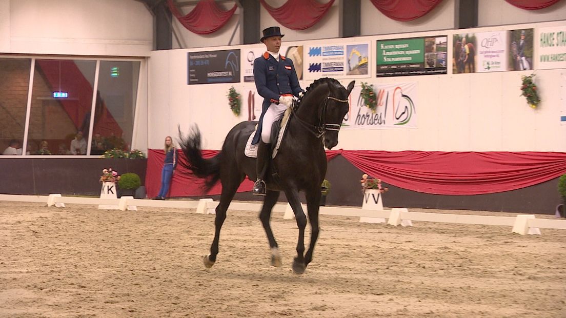 Dressuurruiter Hans Peter Minderhoud met het paard Glock's Dream Boy