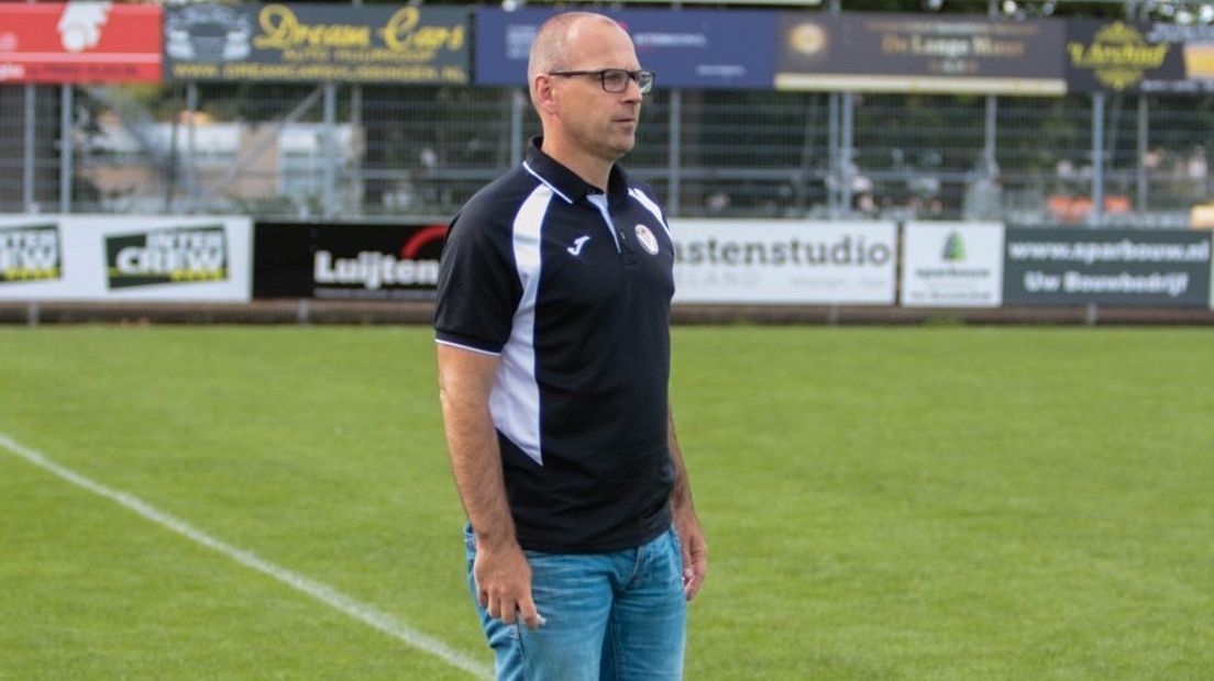 Zaterdagteam van VC Vlissingen neemt afscheid van trainer Ronald Zuijdwegt