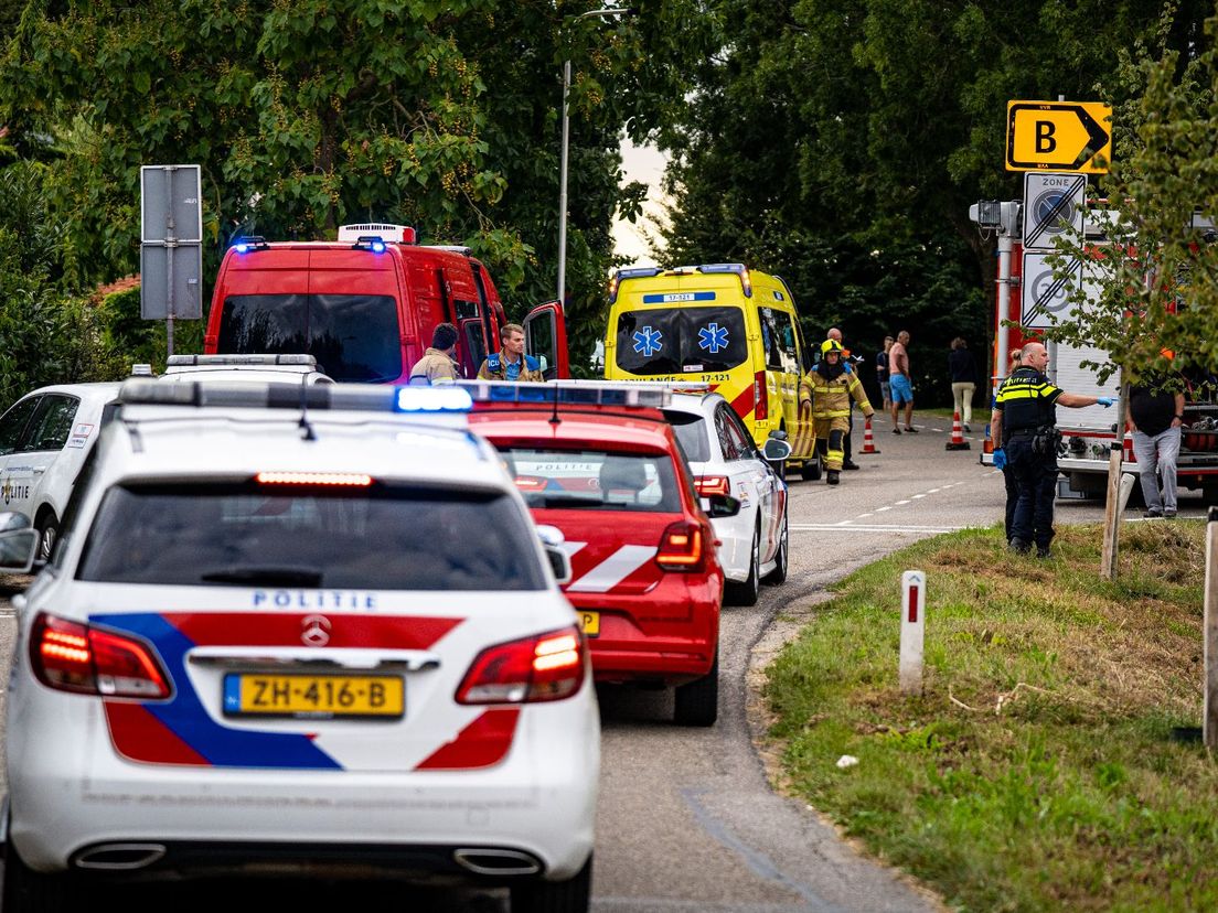 Hulpdiensten zijn ter plaatse in Nieuw-Beijerland