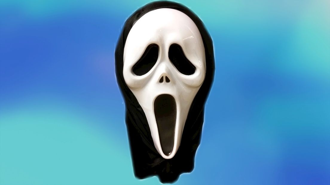 Overvallers droegen vergelijkbaar Scream masker, maar dan met kleinere mond