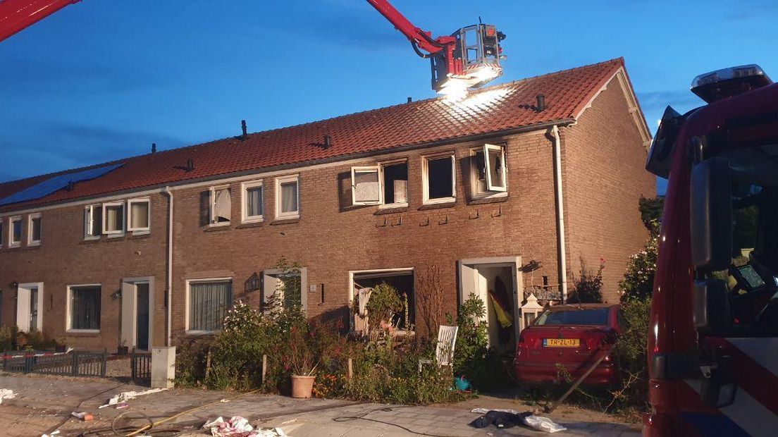 De woning aan 't Hofje stond in brand.