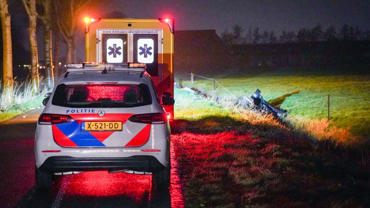 112-nieuws zondag 15 december: Meerdere auto's raken van de weg • Auto over de kop in Wildervank