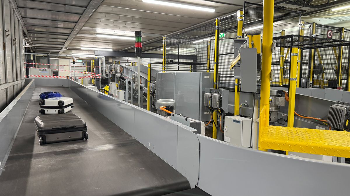 Wereldprimeur voor Maastricht Aachen Airport: eerste AI-gestuurde bagagescanner