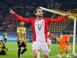 Lees terug: FC Emmen overleeft en Breij beslist duel in Arnhem (0-2)