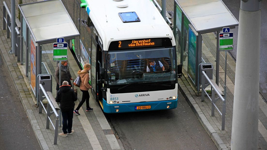 Een bus in Alphen aan den Rijn