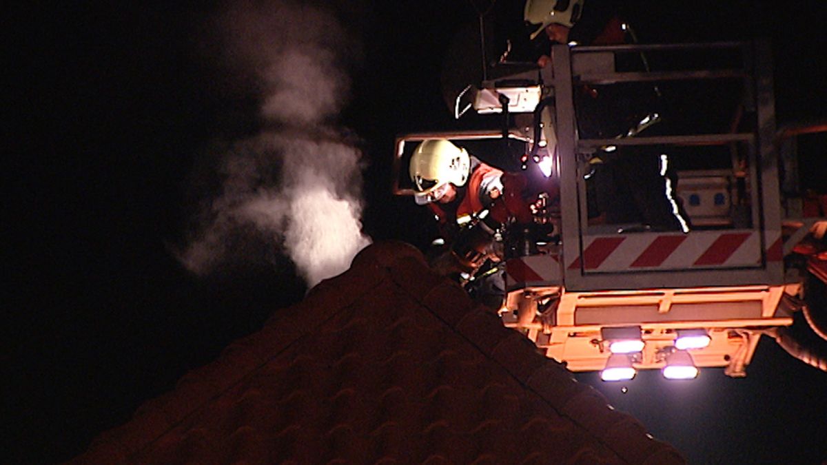 Schoorsteenbrand in Nieuw-Balinge