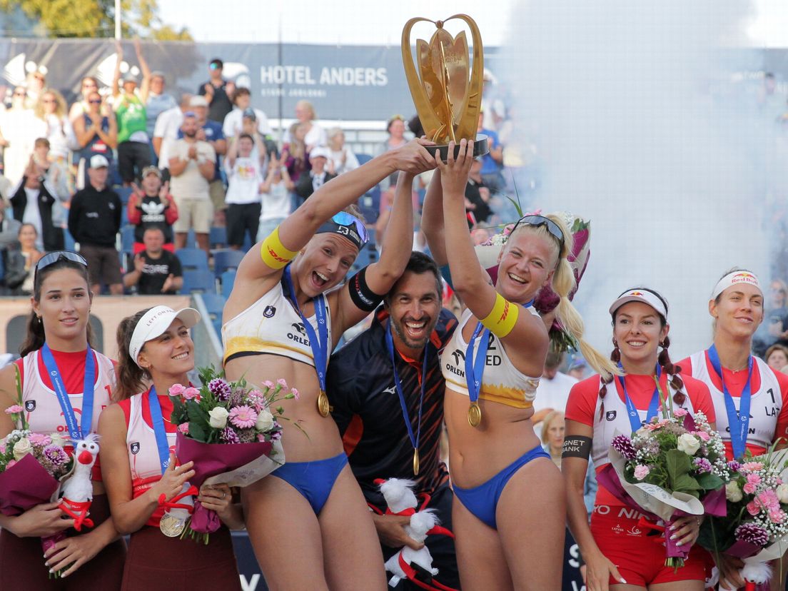 Europees kampioene Katja Stam: 'Voor het eerst volkslied op een groot toernooi was echt fantastisch'
