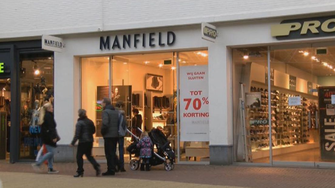 Manfield en Pro in winkelcentrum In den Boogaard in Rijswijk