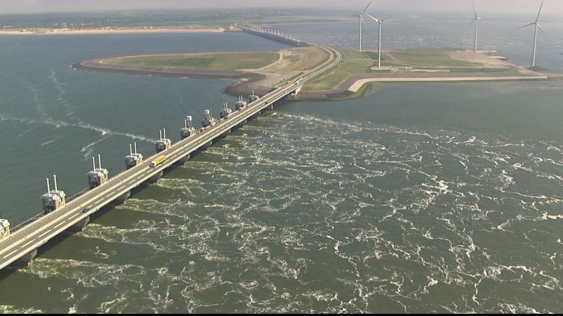 De N57 over de Oosterscheldekering wordt drie nachten afgesloten