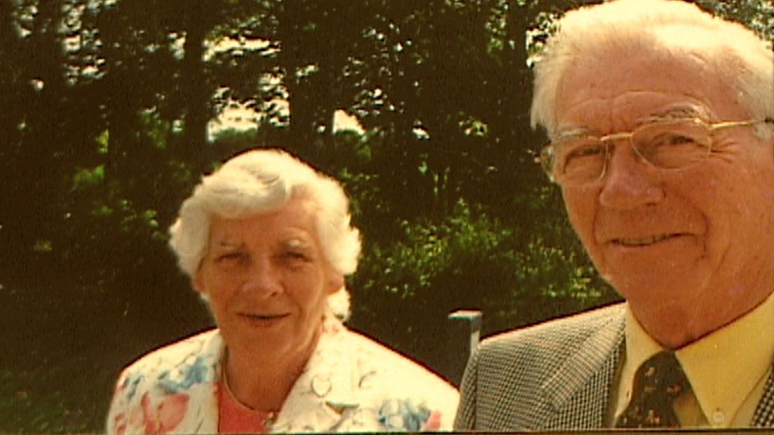 Elizabeth Meijaard-Rijsdijk en haar man. Beiden zijn inmiddels overleden.
