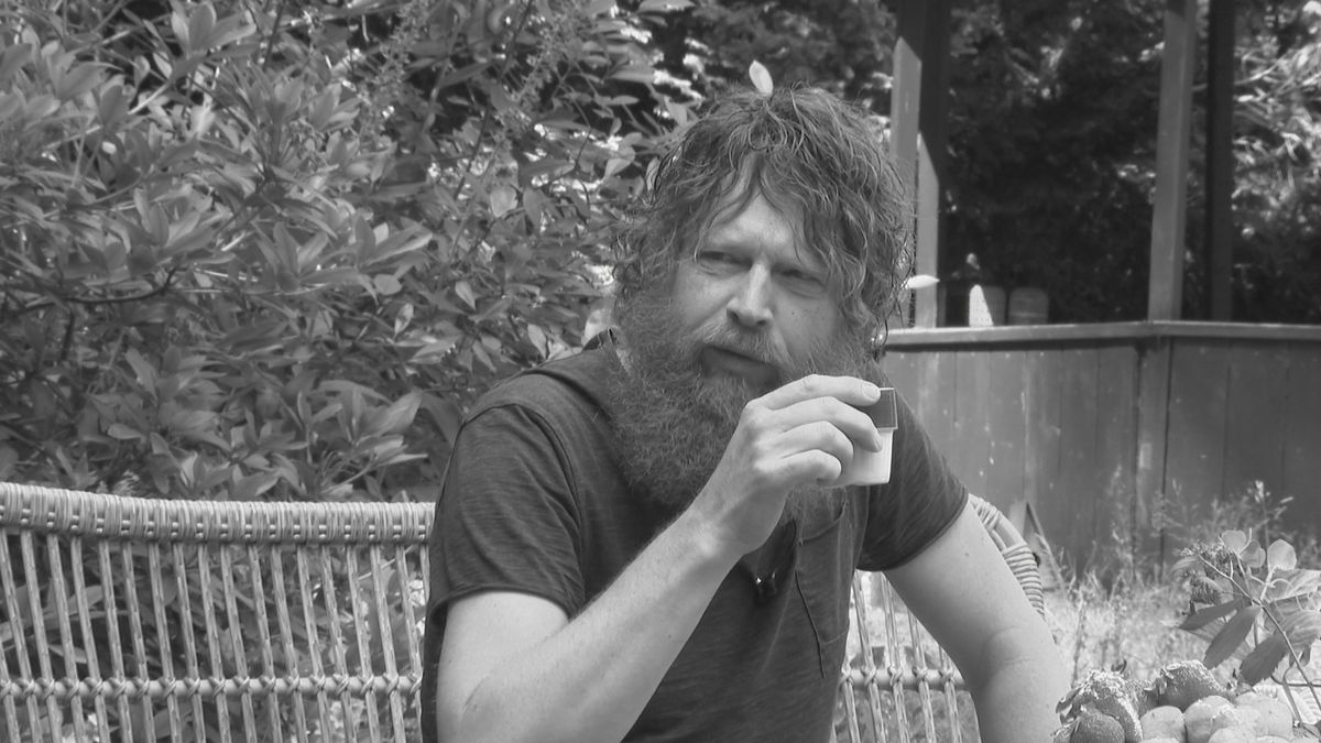Voormalig Bökkers-bassist en schrijver Arjan Pronk (55) uit Luttenberg overleden