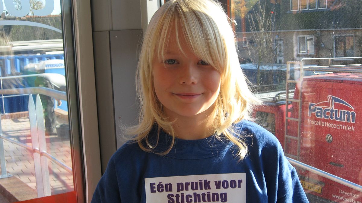 Tim (9) laat haar groeien voor kinderen met kanker