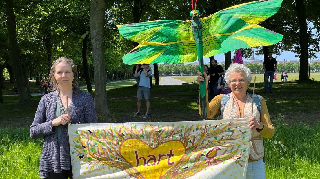 Ludy (rechts op de foto) - Den Haag FM