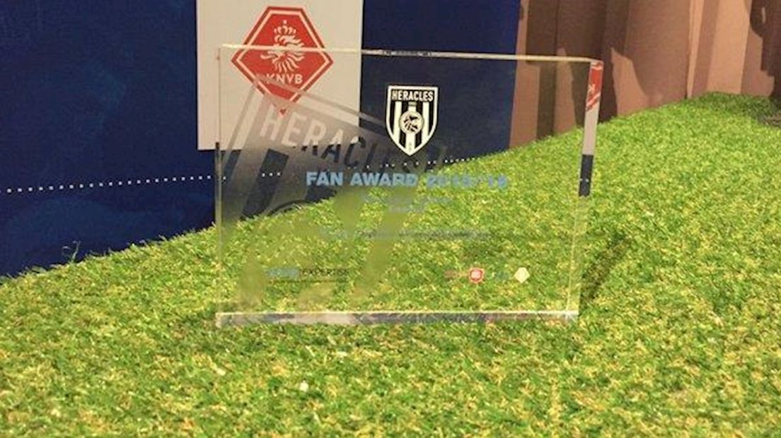 Heracles Almelo wint Fan Award voor best gewaardeerd stadionbezoek