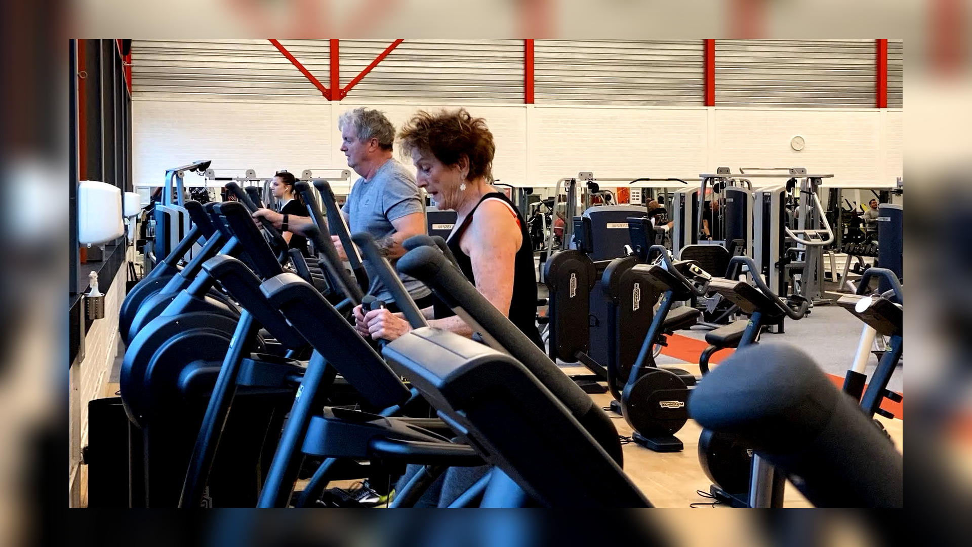Sportschool Fit For Free aan het Cambuurplein in Leeuwarden