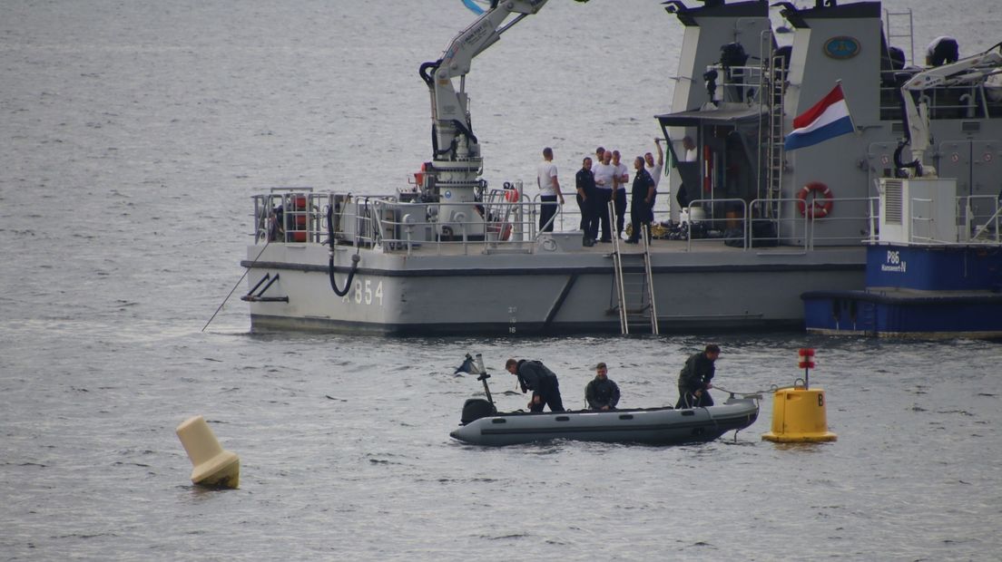 Duikers van de marine tijdens een eerdere zoektocht in Zeeuwse wateren