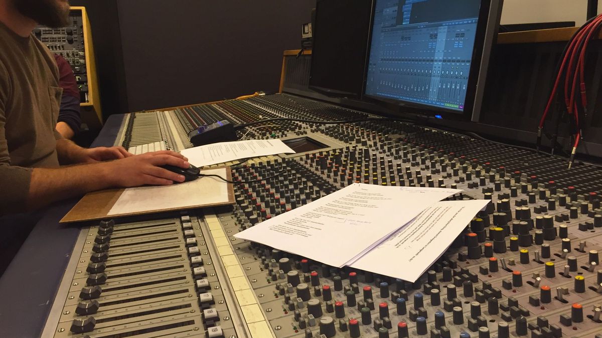 Artiestenbureau van zoon Beppie stapt weer in bij Marlstone