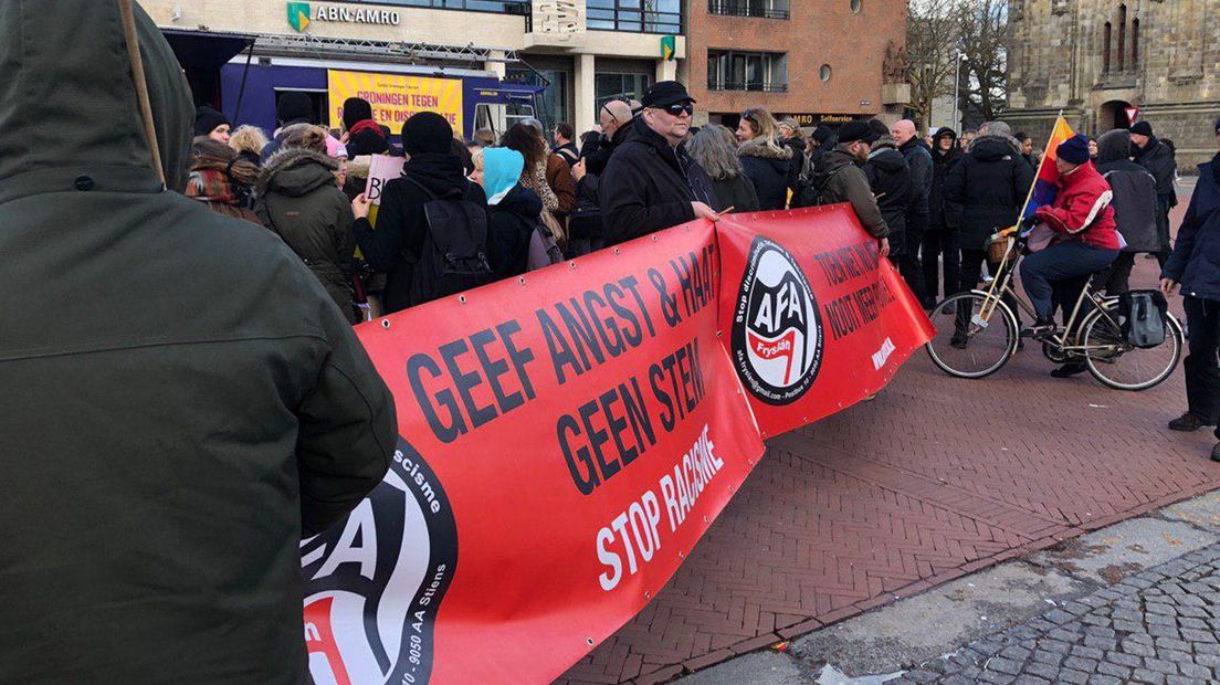 Actievoerders op de Grote Markt in Stad