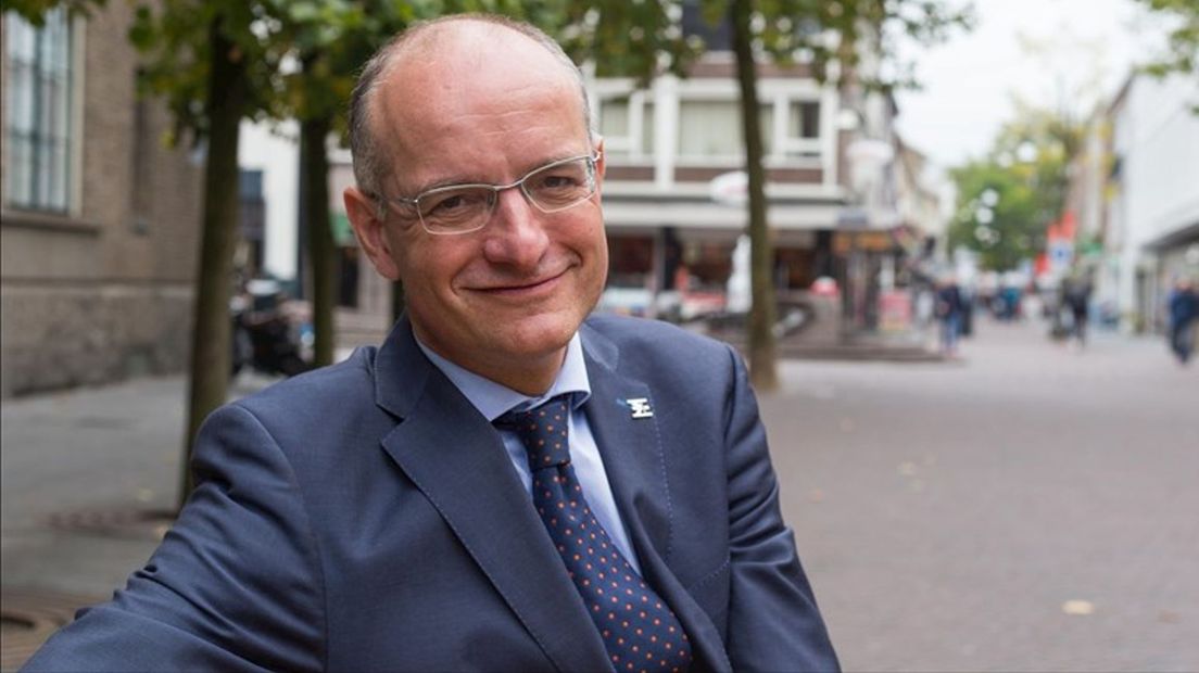 Onno van Veldhuizen, burgemeester van Enschede