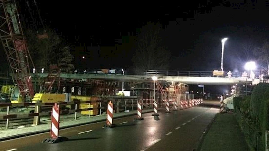 De brug ligt er, het verkeer kan er overheen