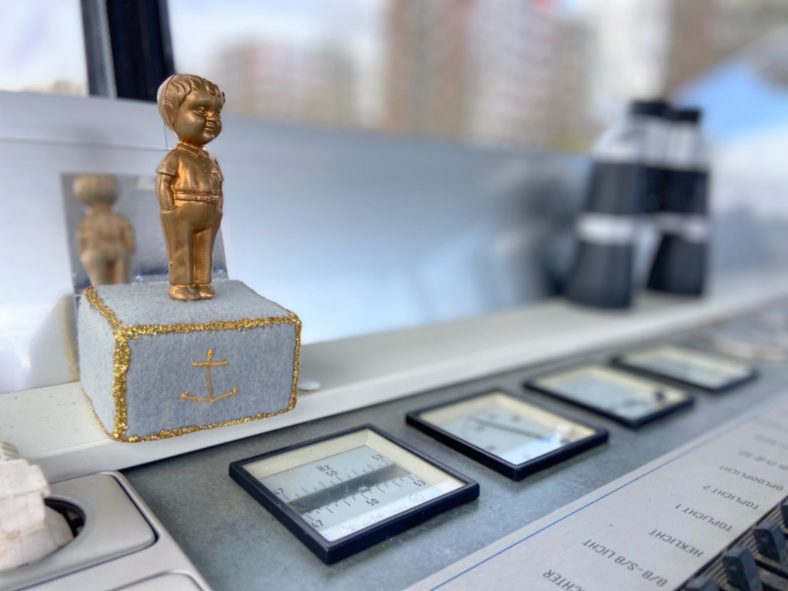 Een Oscar in de stuurhut als beloning voor het werk van de Mate. Een kado van een creatieve ouder