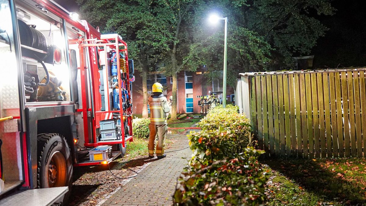 Brand in zorginstelling, bewoners geëvacueerd