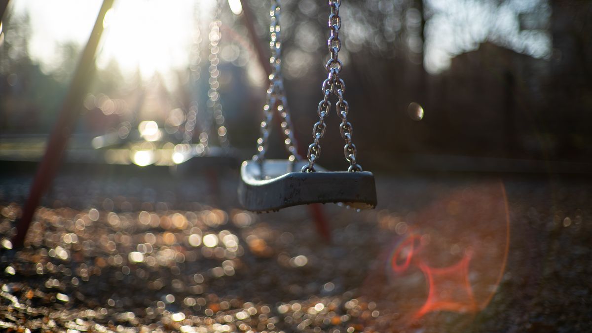 Man (28) uit Gramsbergen slaat opnieuw toe in speeltuintjes: cel en tbs