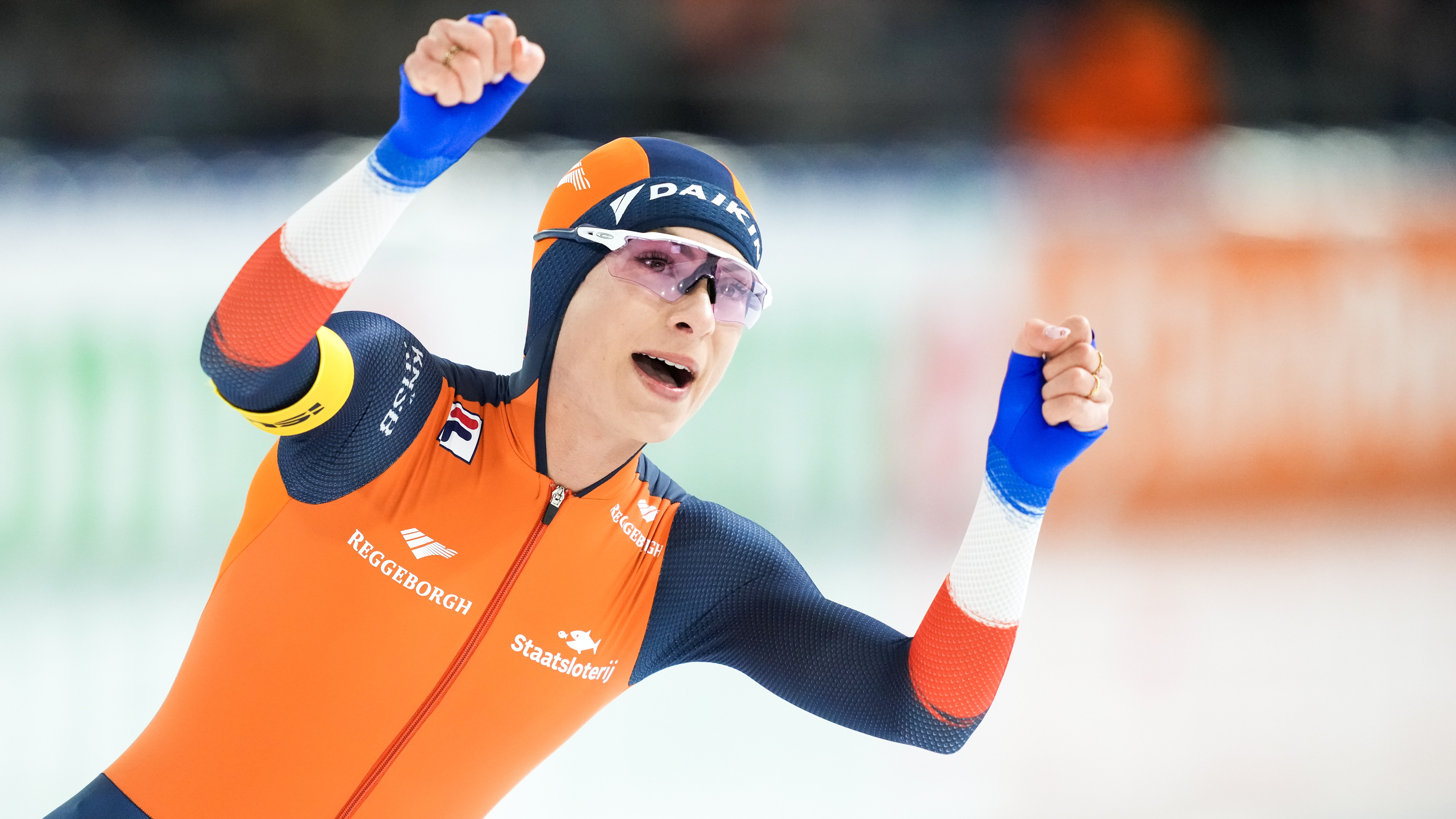 Soad Frysk sukses op lêste wrâldbekerdei yn Thialf: winst foar Kok, Groenewoud en Bergsma