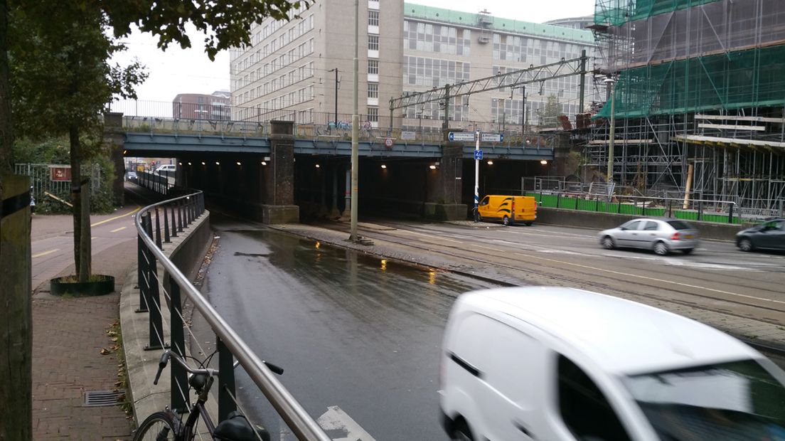 Lek in Rijswijkseweg | Foto Maarten Brakema