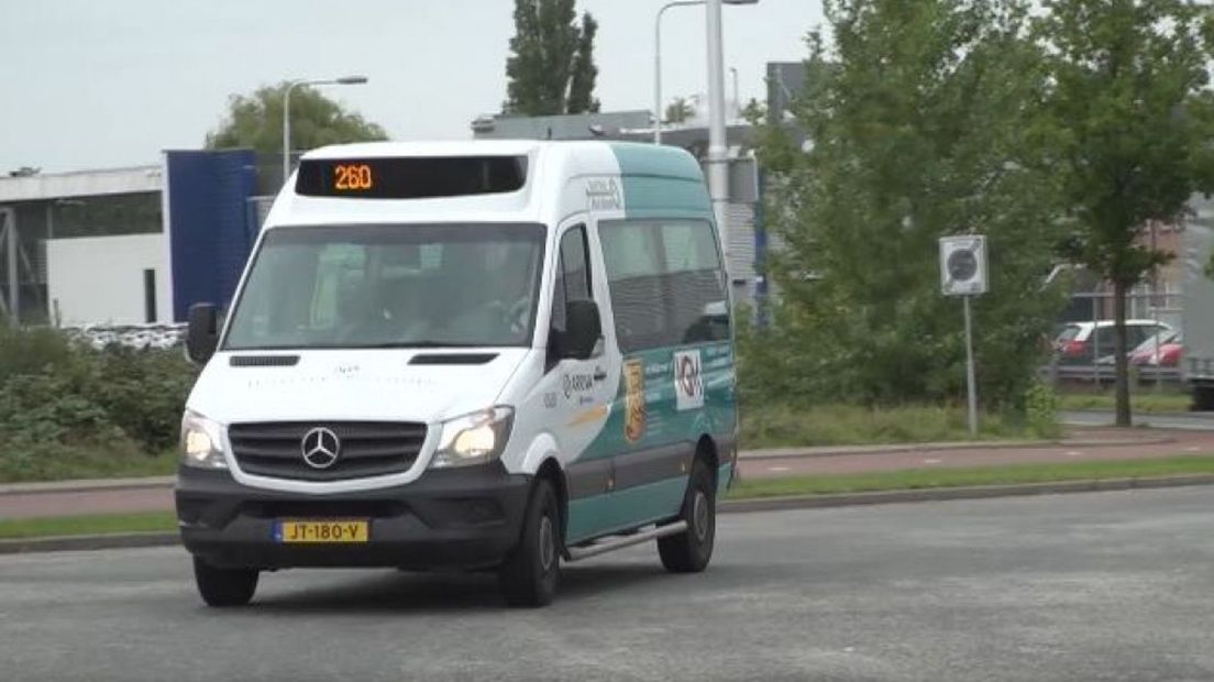 Wie komt het team van Buurtbusvereniging West Betuwe versterken?