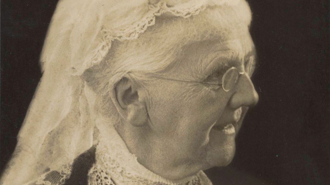 Emma in 1930, vier jaar voor haar overlijden