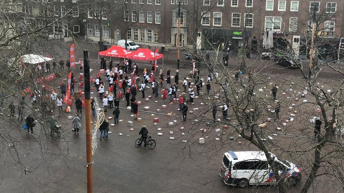 Protestactie jeugdzorgorganisatie Intervence op Markt in Middelburg