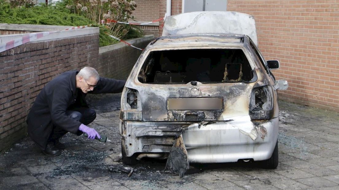 Onderzoek na autobrand in Rijssen
