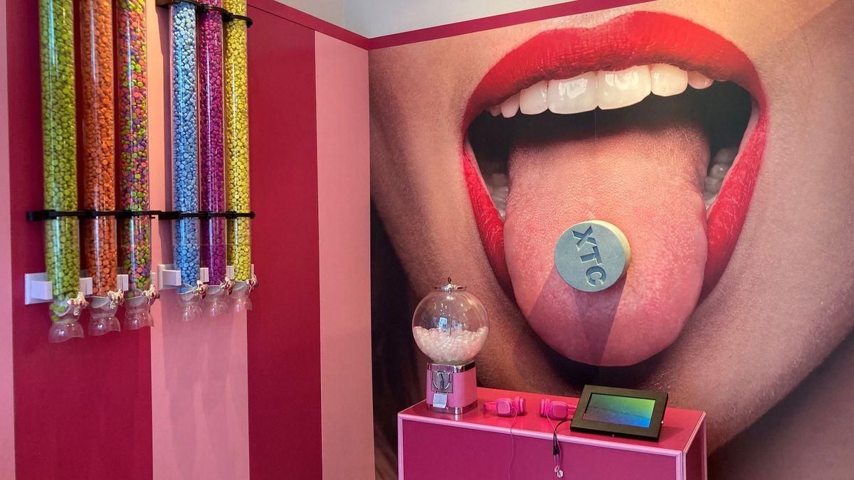 Xtcwinkel in Utrecht opent deuren 'Hoog tijd dat we het gesprek