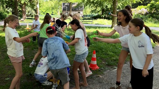 Rijpe kersen en een watergevecht: Utrecht beleeft tropische dag Home