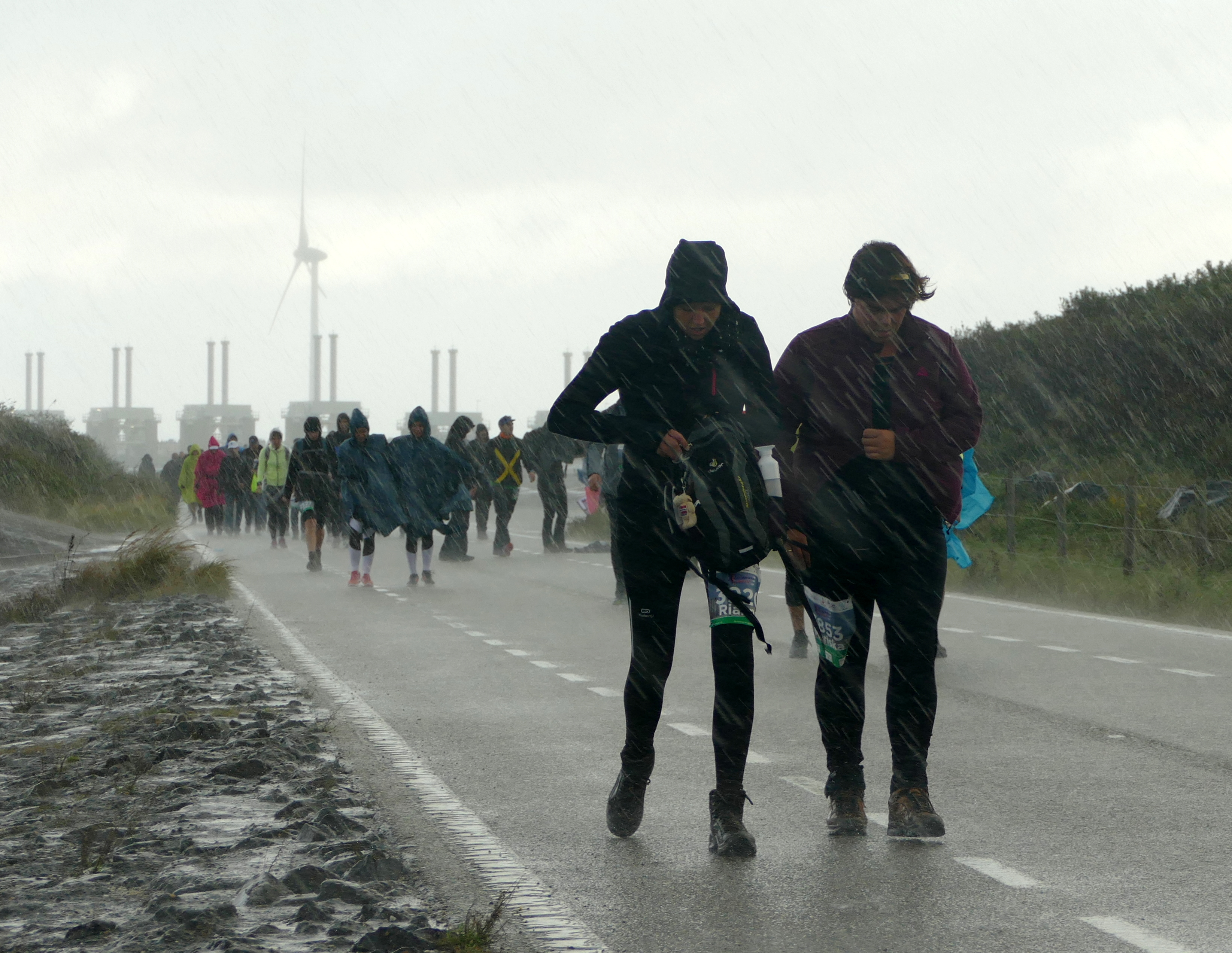 Stormachtig kustmarathonweekend in aantocht: 'Kans op windkracht 9'