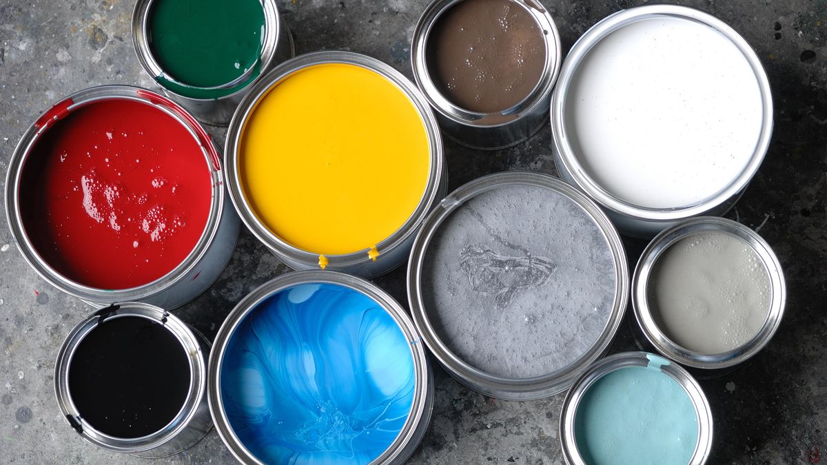 Zwolse verffabrikant ziet te weinig groei en komt met ontslagronde