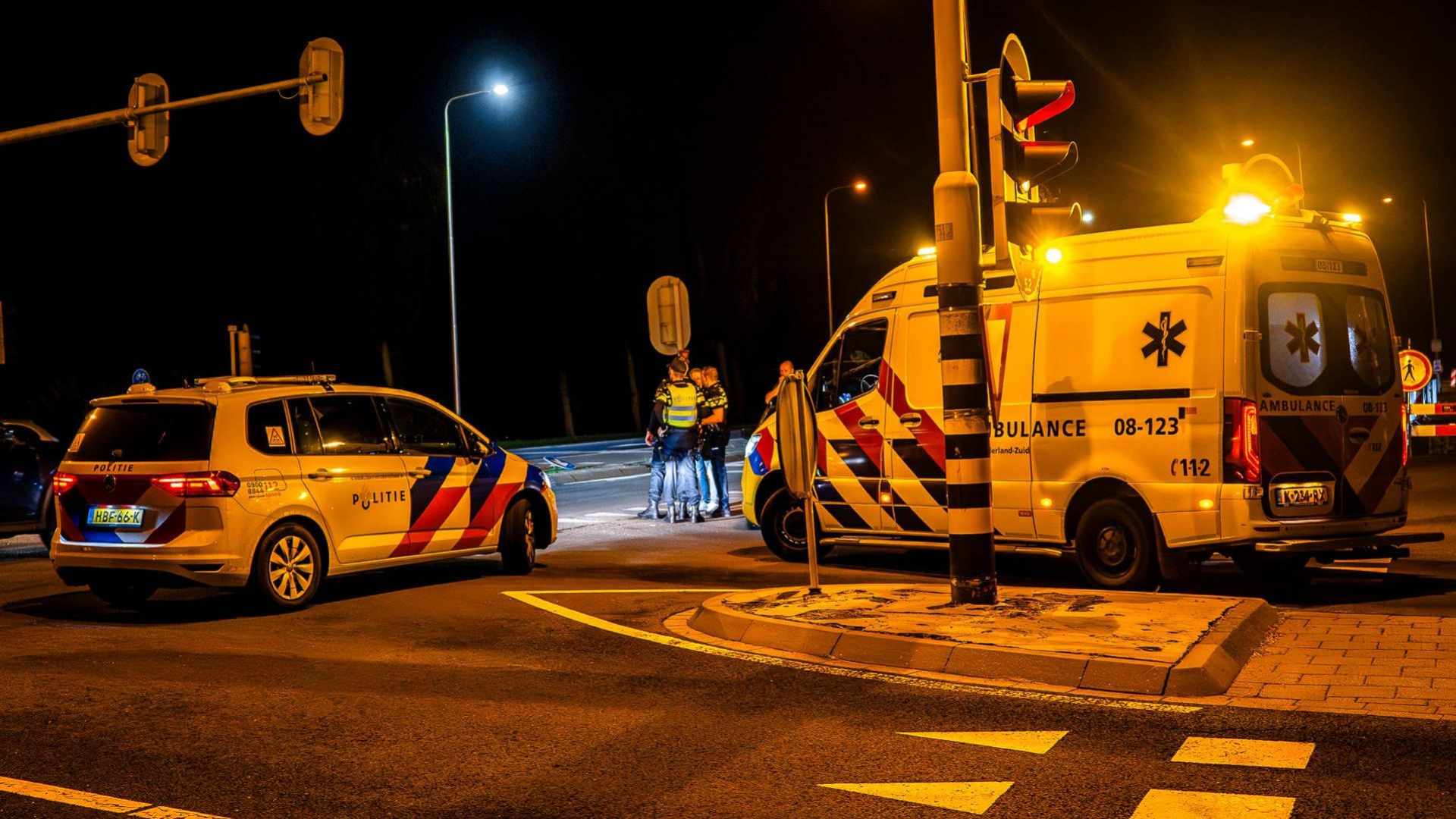 Vrachtwagen rijdt fietser aan