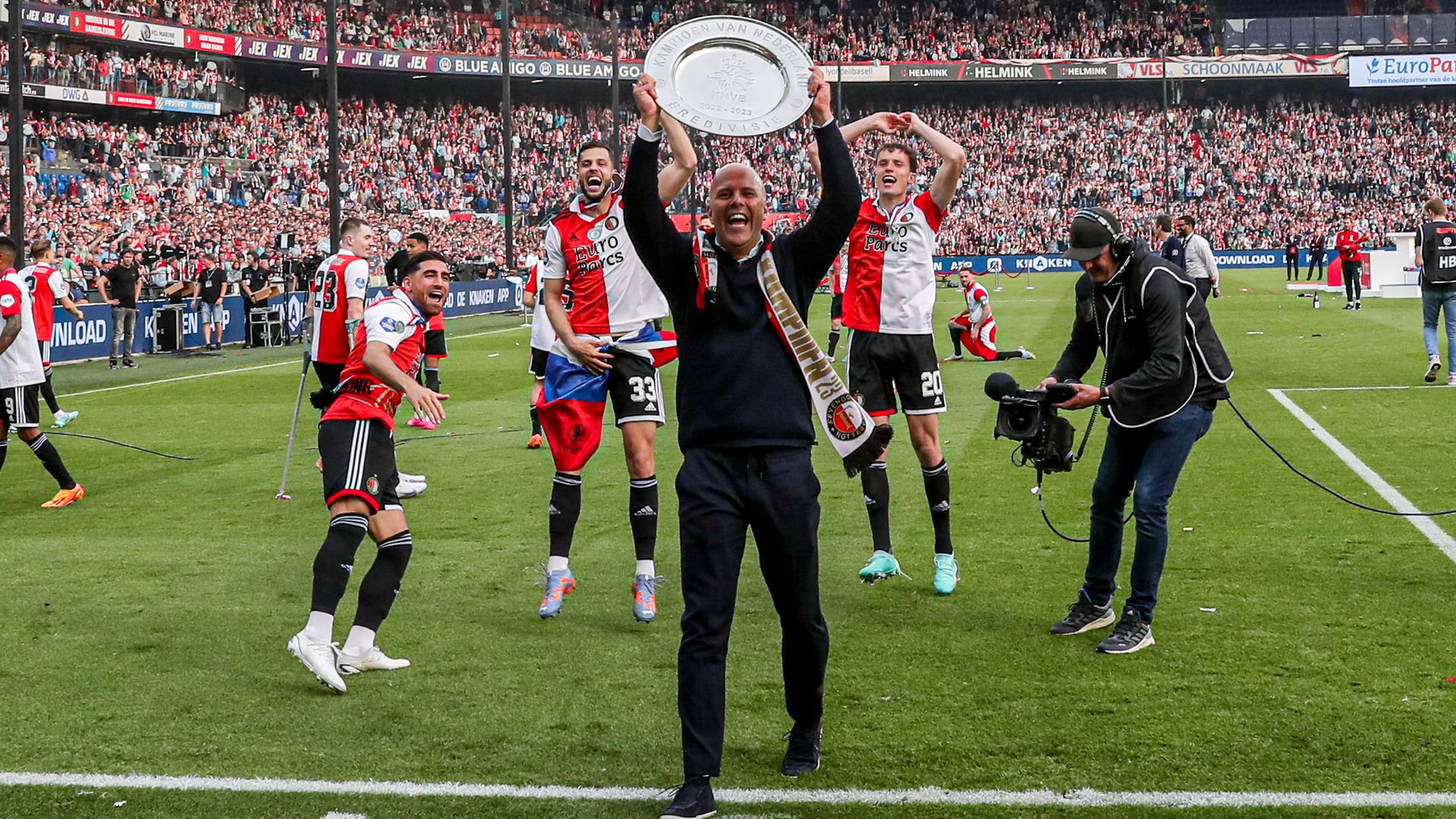 Arne Slot Gidst Feyenoord Naar Landstitel: "Het Is Best Onwerkelijk ...