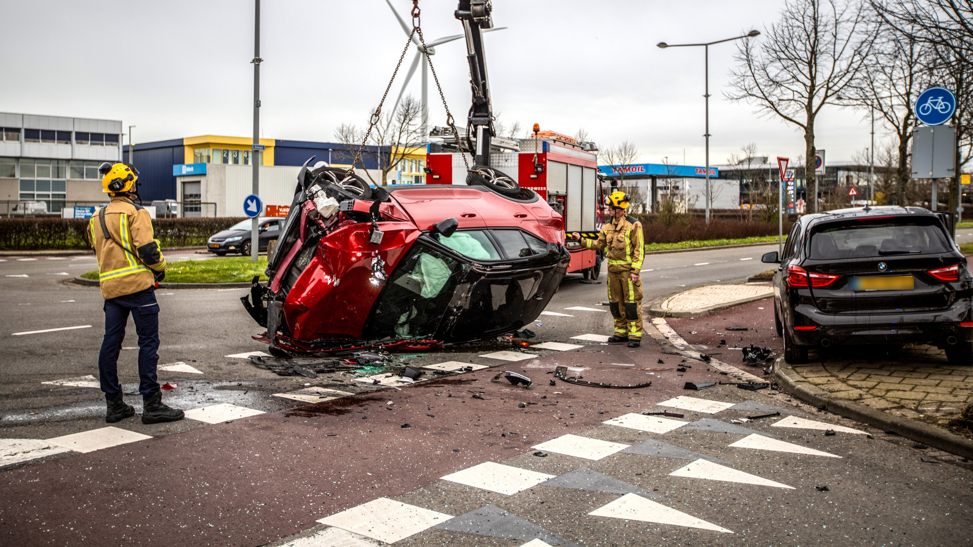 112-nieuws | Auto Op Zijn Kop Na Botsing - Politie Weet Na Zoektocht ...