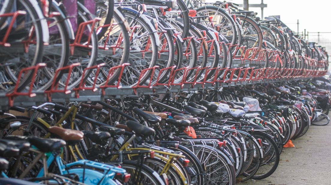 Coevorden is foutparkeerders zat en neemt maatregelen (archieffoto RTV Drenthe/Kim Stellingwerf)