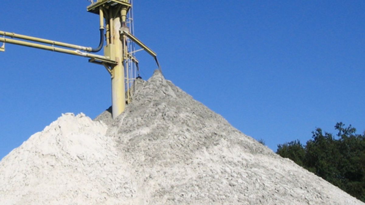 Huizen Lathum dreigen te verzakken door zandwinning