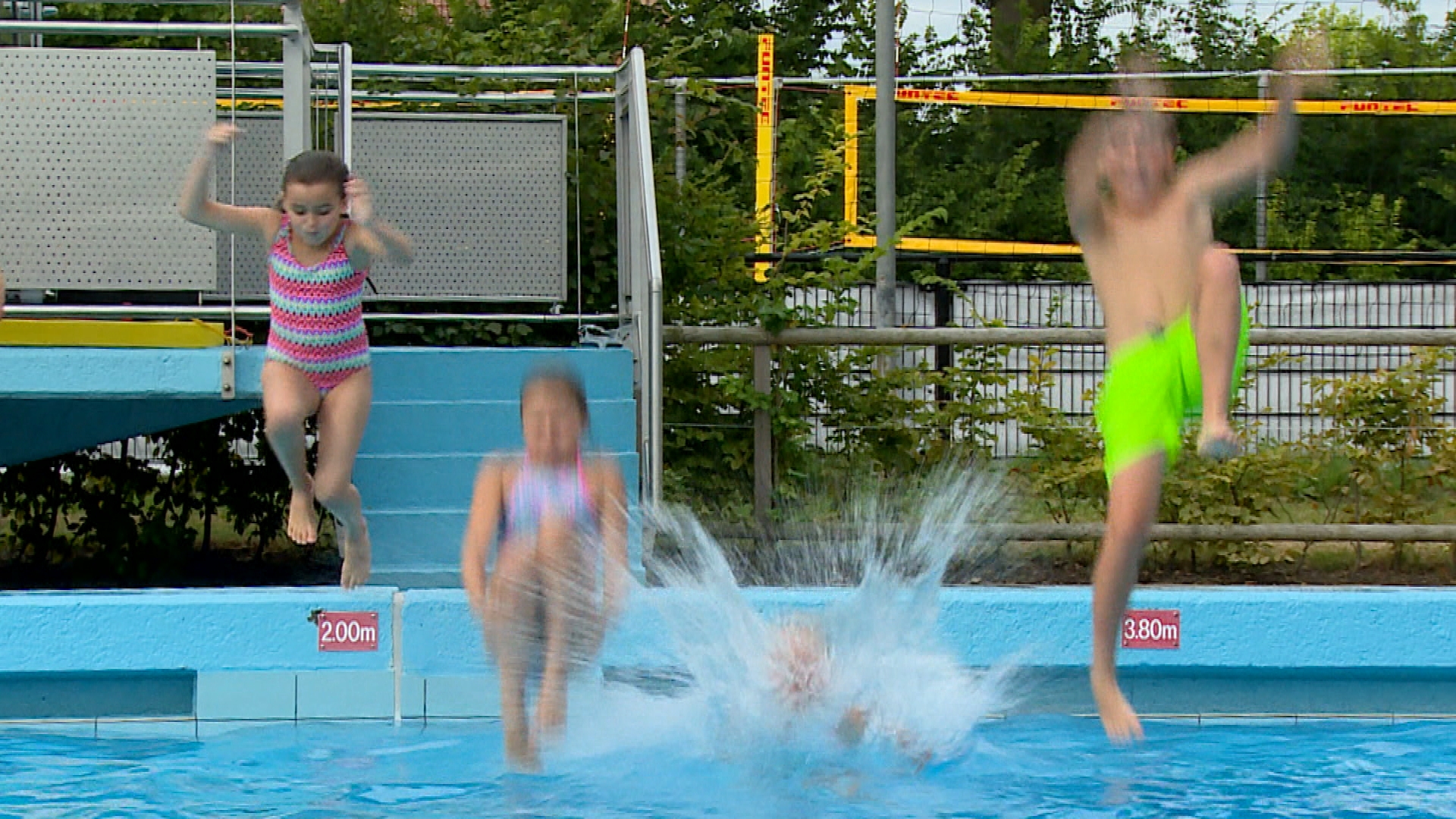 Opening zwembad Tholen uitgesteld wegens schade