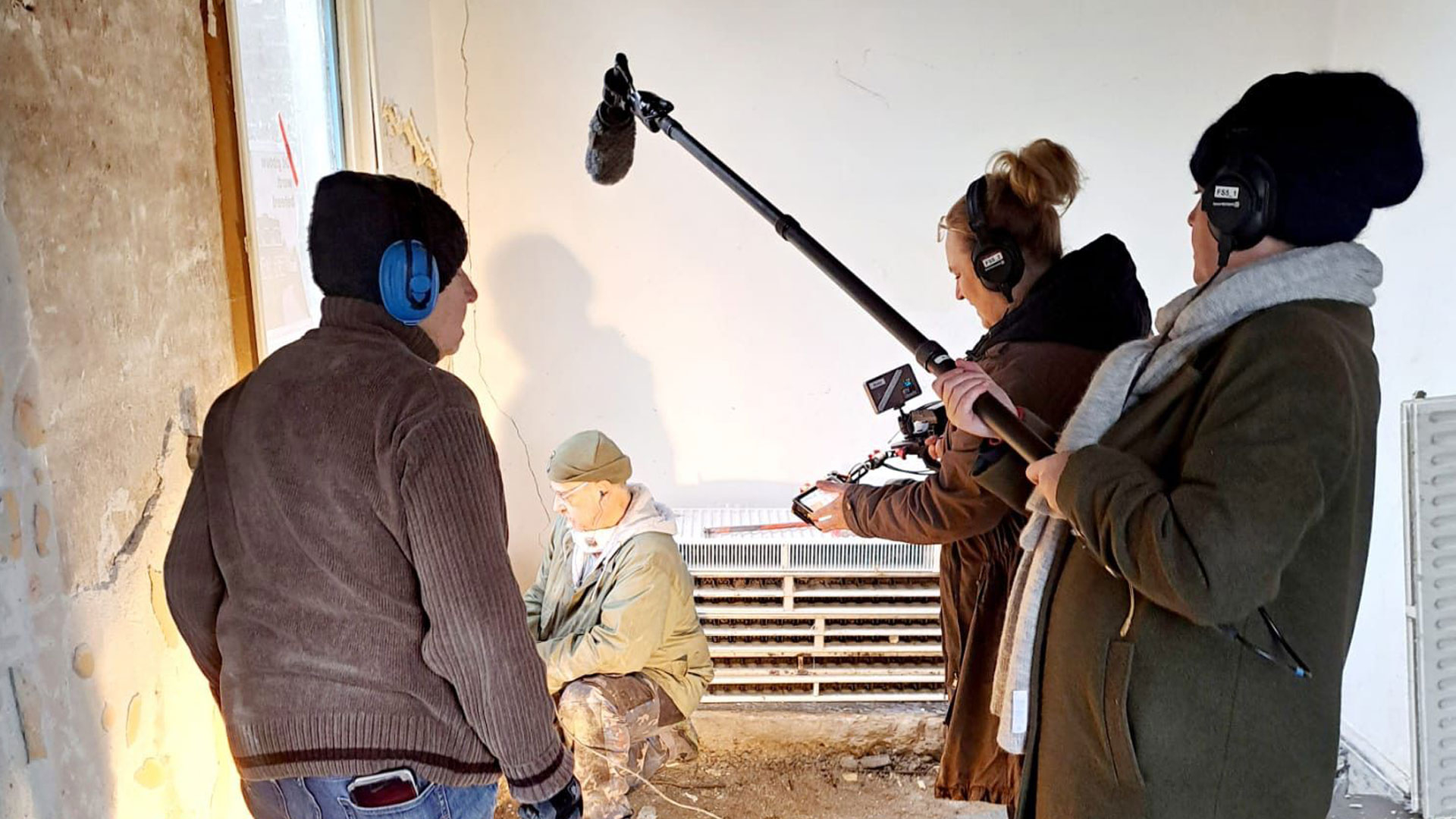 Volg De vervallen villa: hoe een oude ruïne verandert in een nieuw theehuis